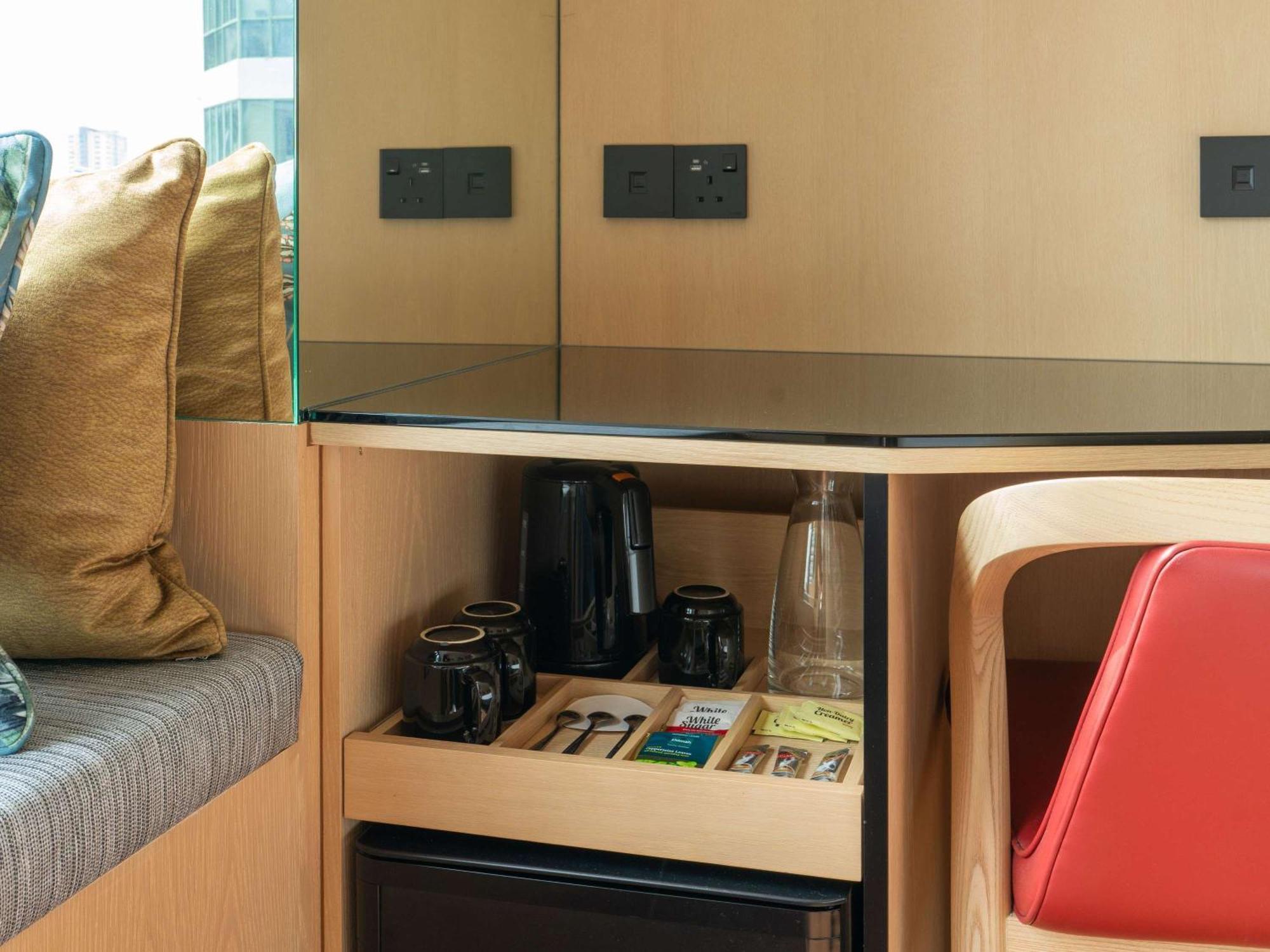 Ibis Singapore On Bencoolen - Newly Renovated Exteriör bild
